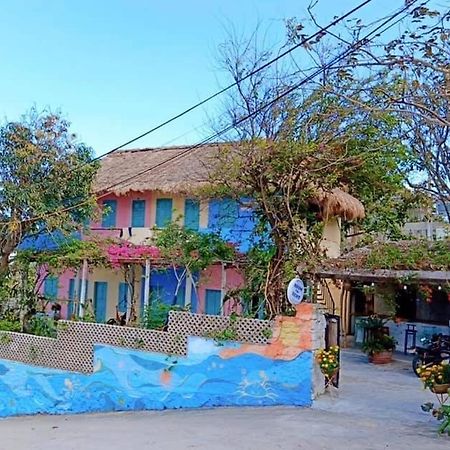Confetti House Hotell Quy Nhon Exteriör bild